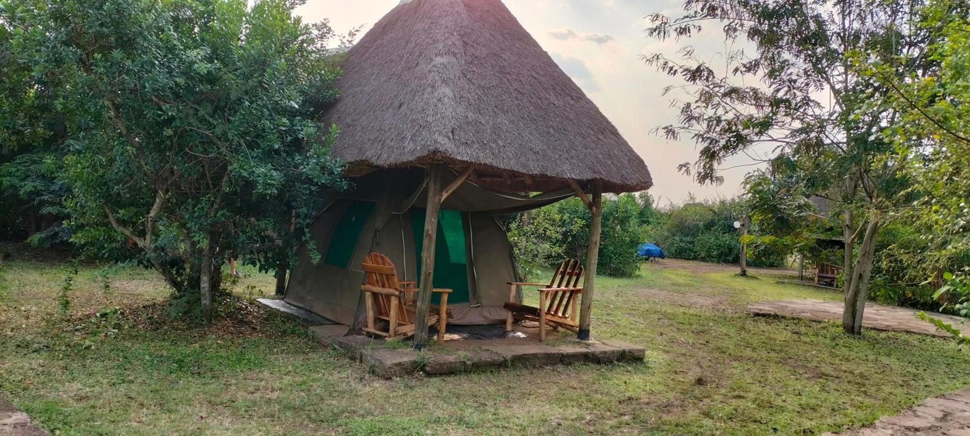 Engiri Game Lodge And Campsite Katunguru Exterior photo